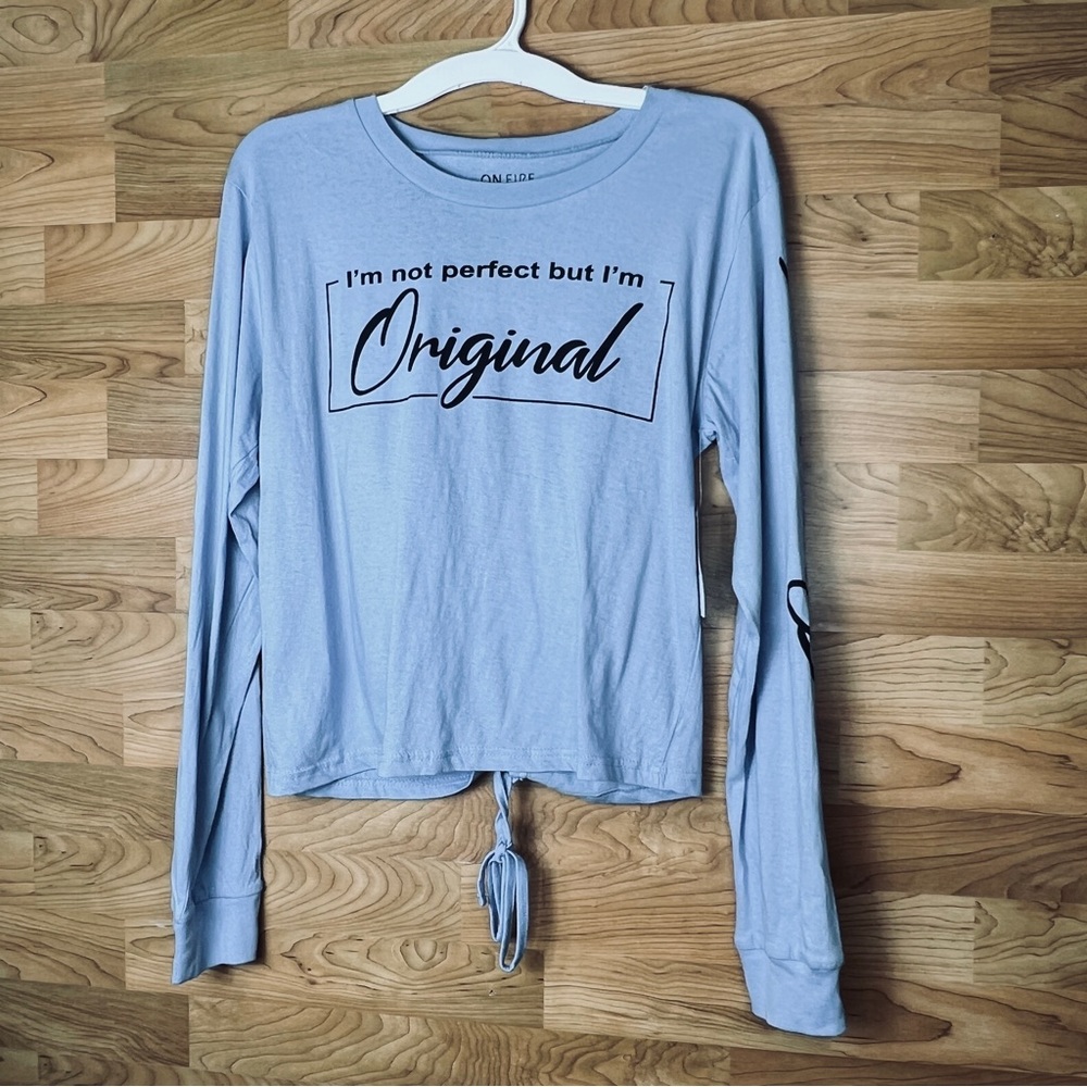 On Fire Size XL Cropped Blue Crewneck Long Sleeved Top with Black Writing